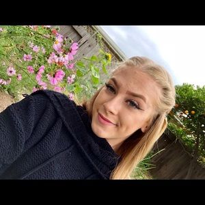 Meet your Posher, Katelyn